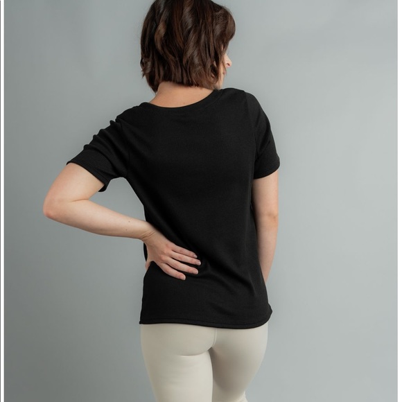 SAVVI Medium Black Crew Neck Thermal SALT T-Shirt - Picture 2 of 11